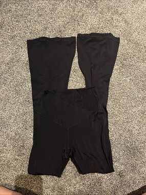 aerie Black High-Waist Flared Leggings with V-Waistband